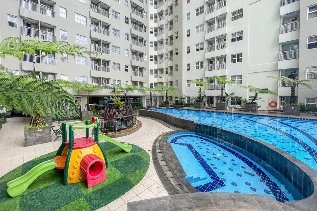 Redliving Apartemen Parahyangan Residence - Anton Rooms Bandung Eksteriør billede