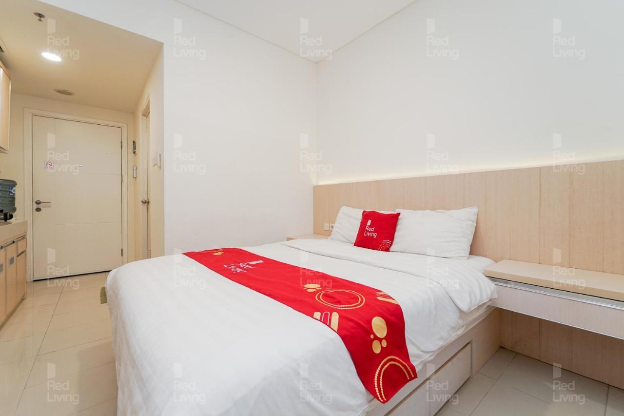 Redliving Apartemen Parahyangan Residence - Anton Rooms Bandung Eksteriør billede