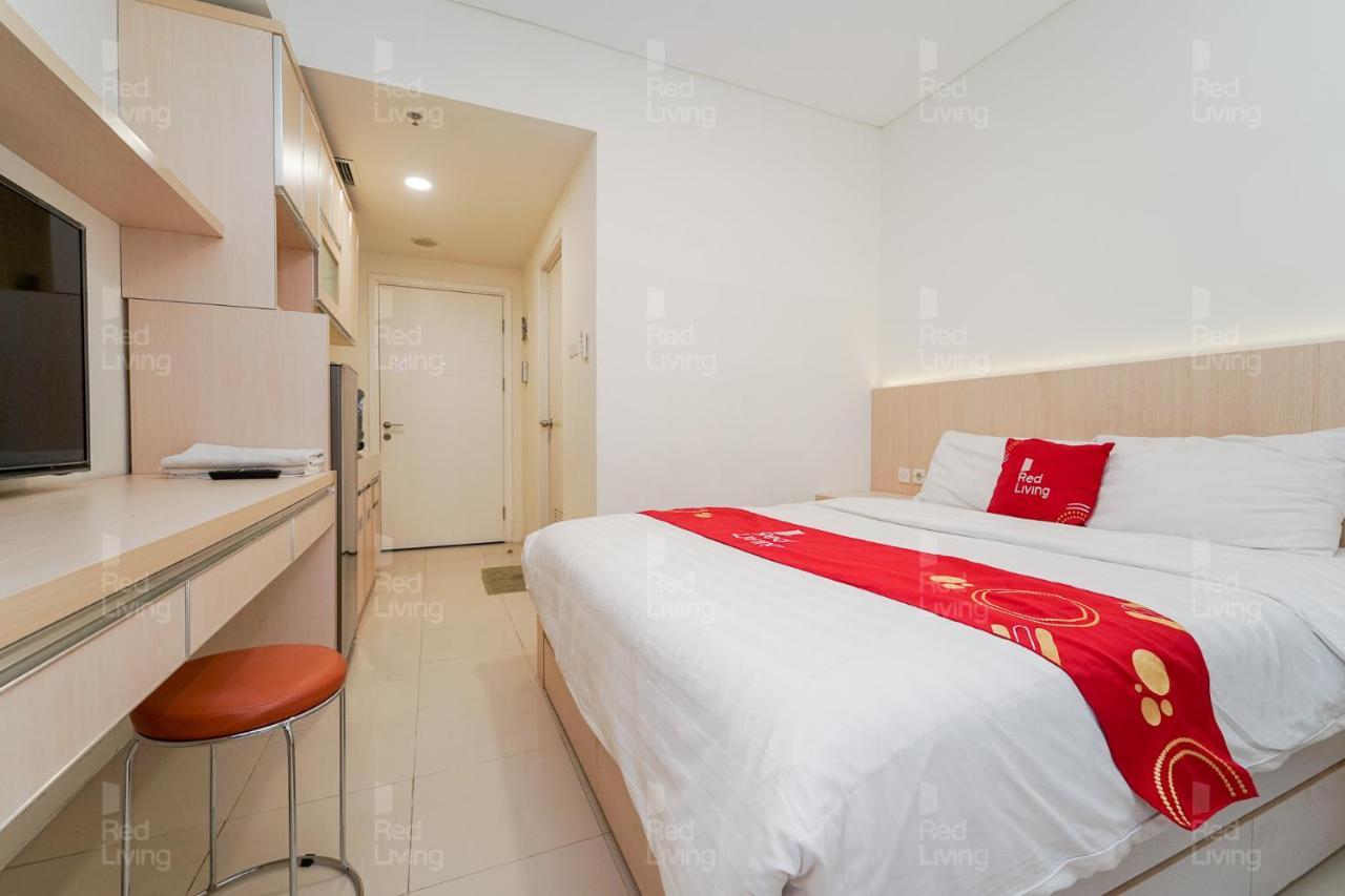 Redliving Apartemen Parahyangan Residence - Anton Rooms Bandung Eksteriør billede