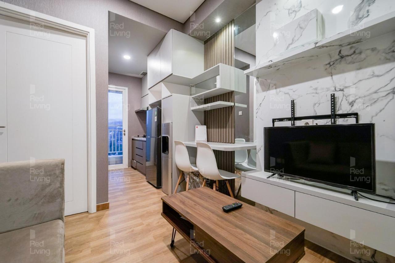 Redliving Apartemen Parahyangan Residence - Anton Rooms Bandung Eksteriør billede
